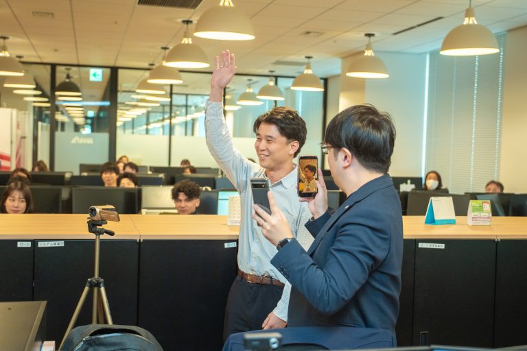 細野勇策選手 ミニトークの様子